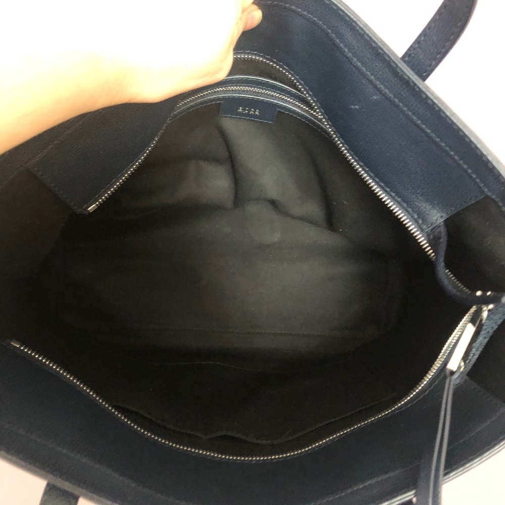 HUGO BOSS Tote Bag Purse Safino Sapphire Blue Leather Zippier Detachable Charm - Picture 11 of 12